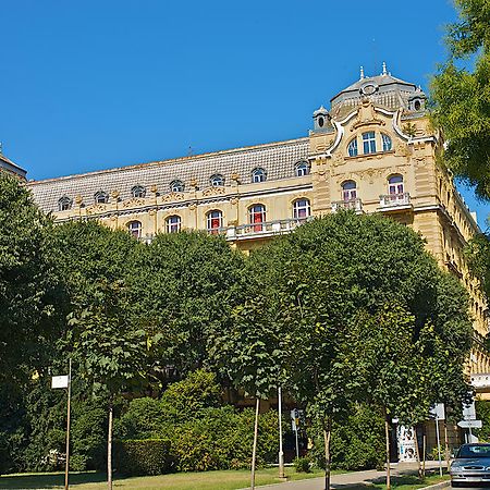 Guest House Hotel Riviera Pula Dış mekan fotoğraf