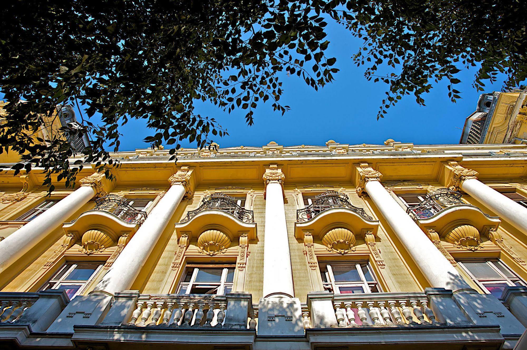 Guest House Hotel Riviera Pula Dış mekan fotoğraf